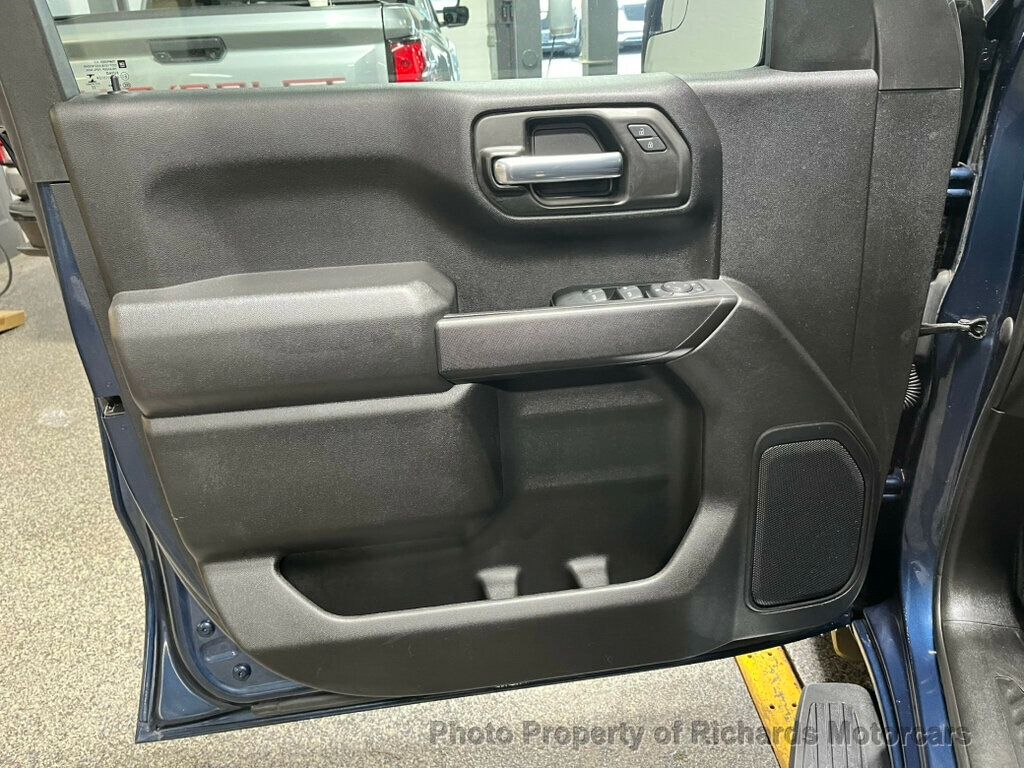 2022 GMC Sierra 1500 4WD Crew Cab 157" Pro - 22928022 - 13