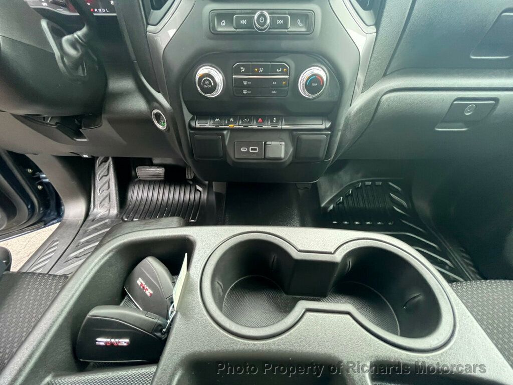 2022 GMC Sierra 1500 4WD Crew Cab 157" Pro - 22928022 - 25