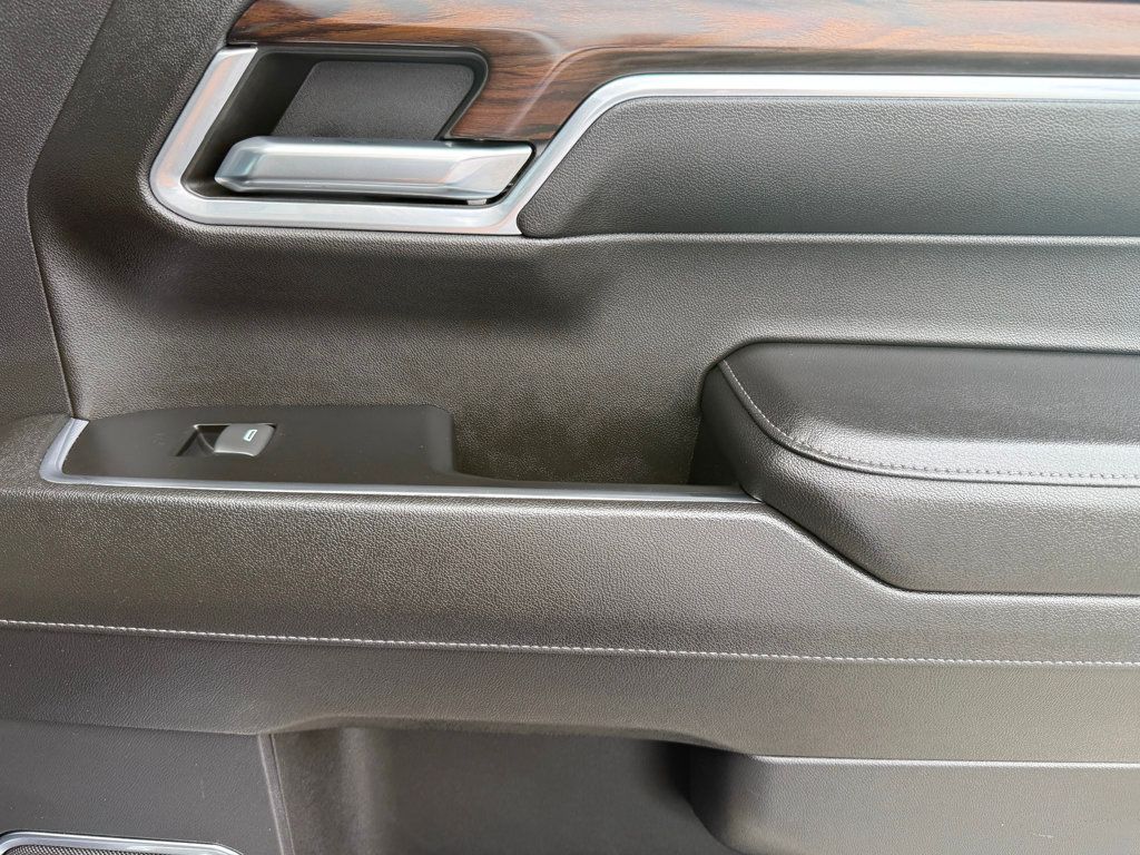 2022 Gmc Sierra 1500 SLT photo 33