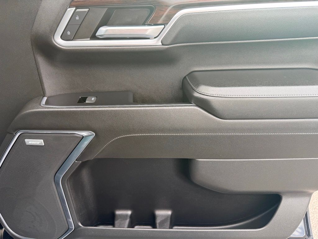 2022 Gmc Sierra 1500 SLT photo 37