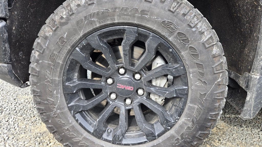 2022 GMC Sierra 1500 AT4X - 22975451 - 12
