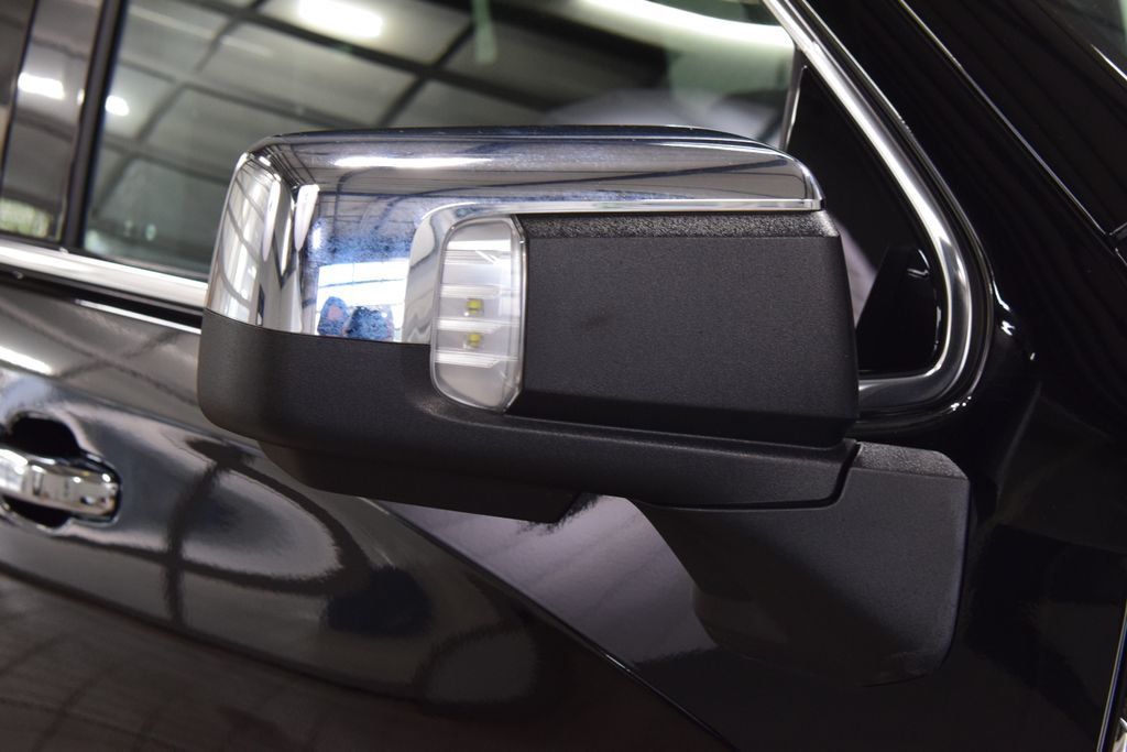 2022 GMC Sierra 1500 Denali - 23055117 - 17