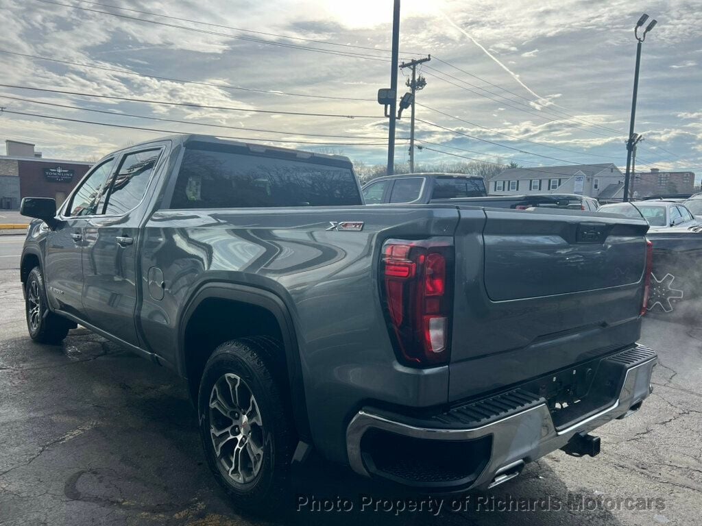 2022 GMC Sierra 1500 Limited 4WD Crew Cab 147" SLE - 22660689 - 9