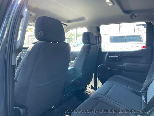 2022 GMC Sierra 1500 Limited 4WD Crew Cab 147" SLE - 23049002 - 17