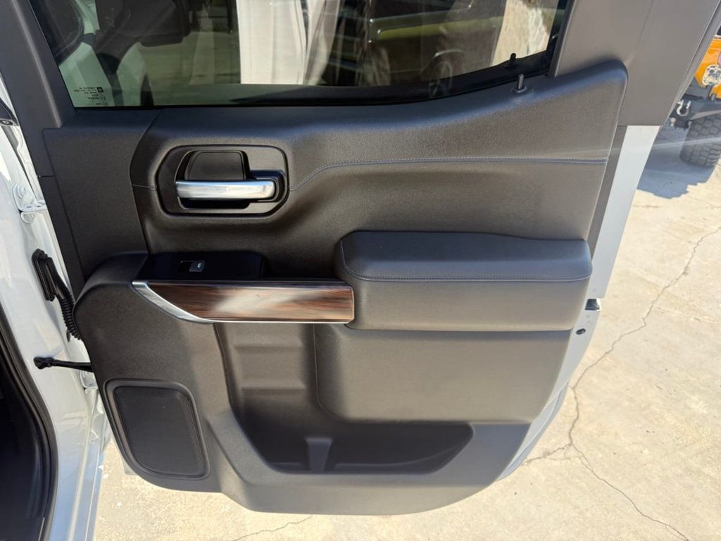 2022 GMC Sierra 1500 Limited SLT - 22887805 - 17