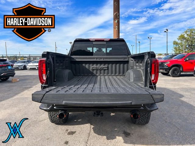 2022 GMC Sierra 1500 Limited Crew Cab SLT Pickup 4D 5 3/4 ft - 23097332 - 16