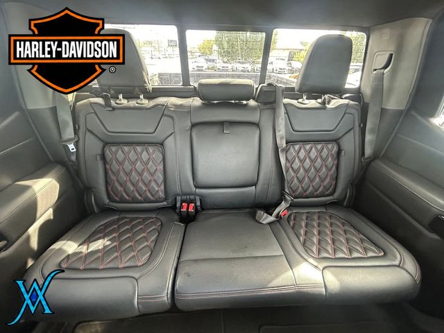 2022 GMC Sierra 1500 Limited Crew Cab SLT Pickup 4D 5 3/4 ft - 23097332 - 27