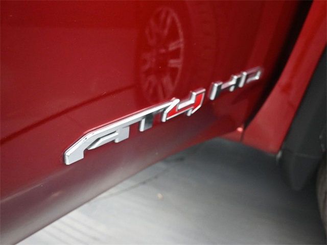 2022 GMC Sierra 2500HD 4WD Crew Cab 159" AT4 - 22863037 - 35