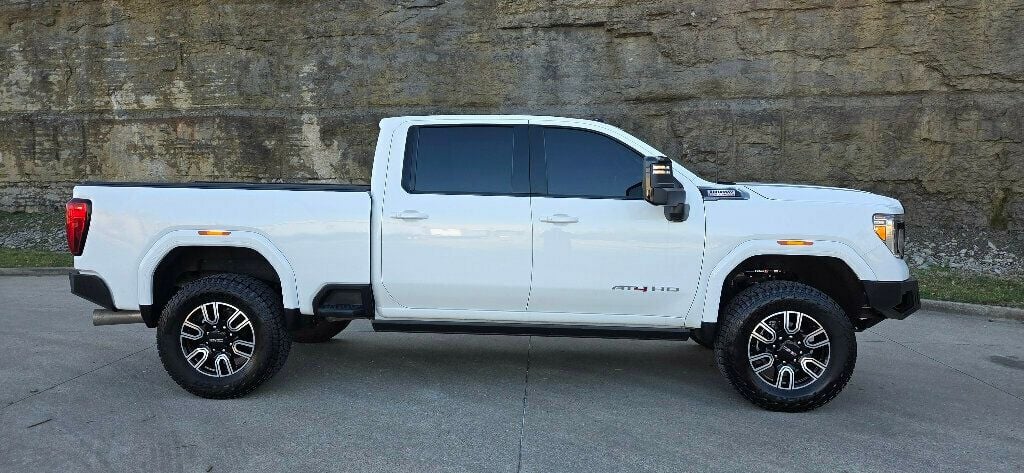 2022 GMC Sierra 2500HD 4WD Crew Cab 172" AT4 - 22986044 - 1