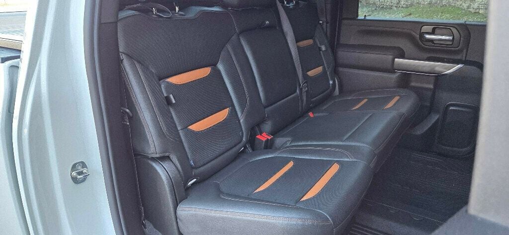 2022 GMC Sierra 2500HD 4WD Crew Cab 172" AT4 - 22986044 - 19
