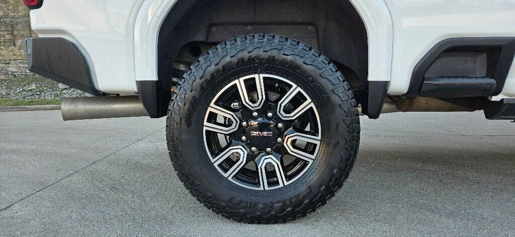 2022 GMC Sierra 2500HD 4WD Crew Cab 172" AT4 - 22986044 - 42