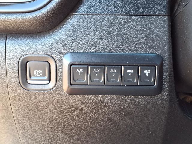 2022 GMC Sierra 2500HD 4WD Crew Cab 172" Pro - 23082548 - 25