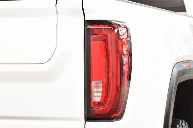 2022 GMC Sierra 2500HD AT4 - 22915326 - 18