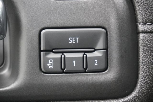 2022 GMC Sierra 3500HD 4WD Crew Cab 159" Denali - 23039653 - 16
