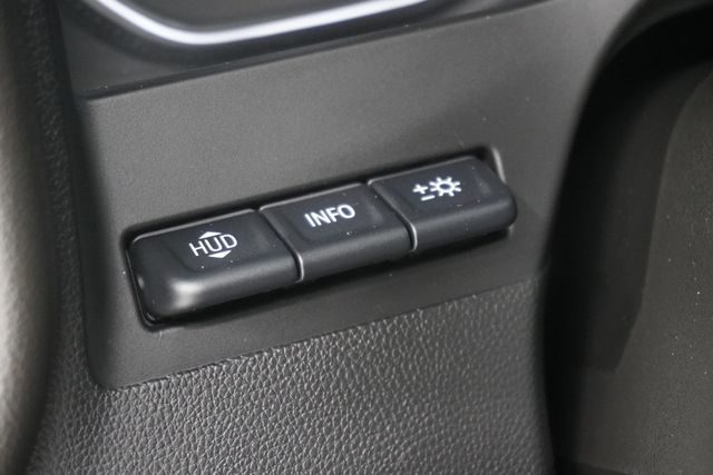 2022 GMC Sierra 3500HD 4WD Crew Cab 159" Denali - 23039653 - 30