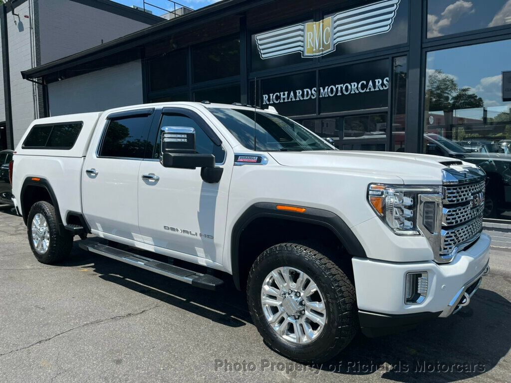 2022 GMC Sierra 3500HD 4WD Crew Cab 159" Denali - 22494220 - 0