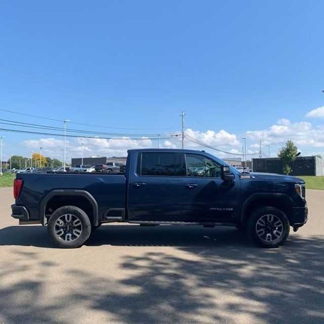 2022 GMC Sierra 3500HD AT4 - 22597324 - 10