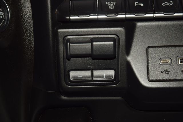 2022 GMC Sierra 3500HD AT4 - 22993596 - 36