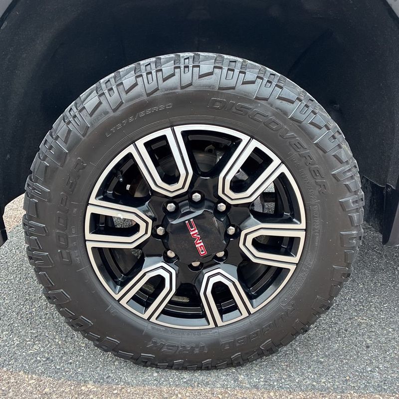 2022 GMC Sierra 3500HD AT4 - 23055381 - 13