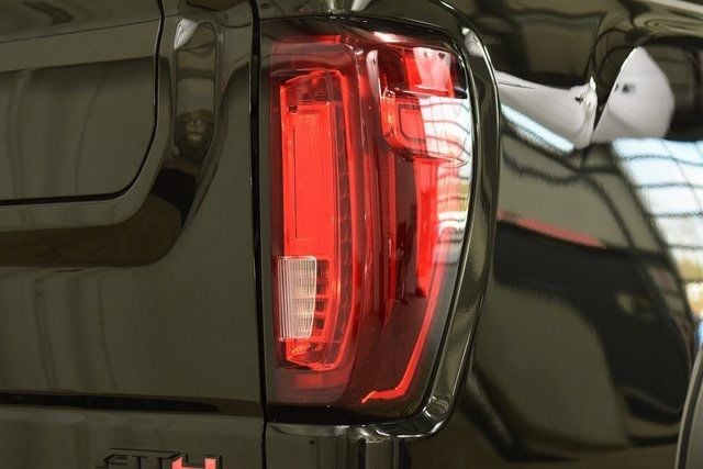 2022 GMC Sierra 3500HD AT4 Premium Z71 Lifted - 22922144 - 17