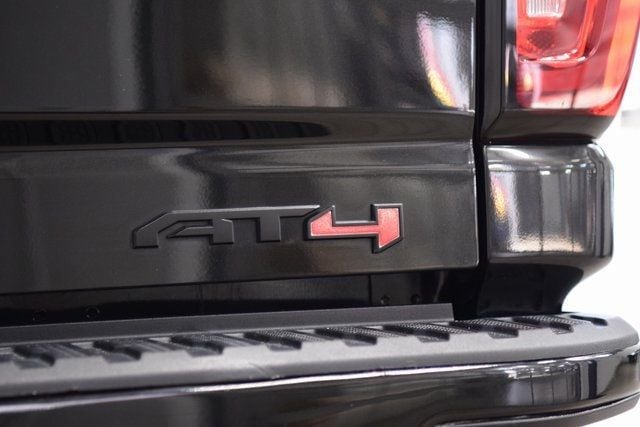 2022 GMC Sierra 3500HD AT4 Premium Z71 Lifted - 22922144 - 19