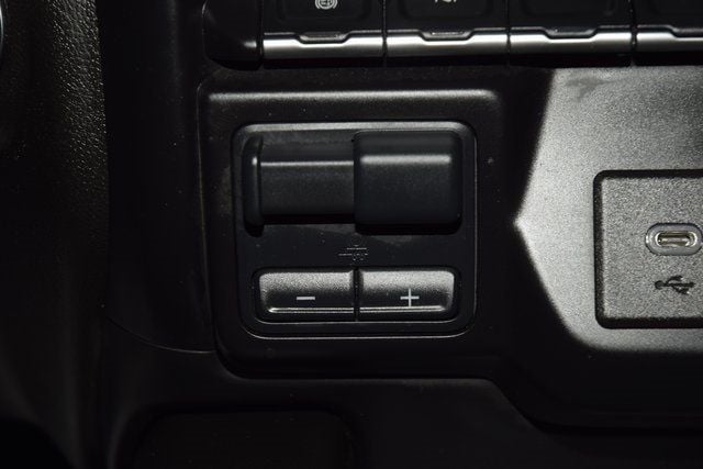 2022 GMC Sierra 3500HD AT4 Premium Z71 Lifted - 22922144 - 33