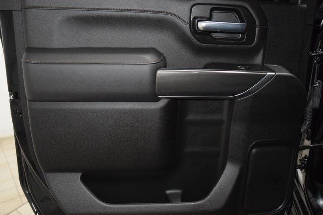 2022 GMC Sierra 3500HD AT4 Premium Z71 Lifted - 22922144 - 46