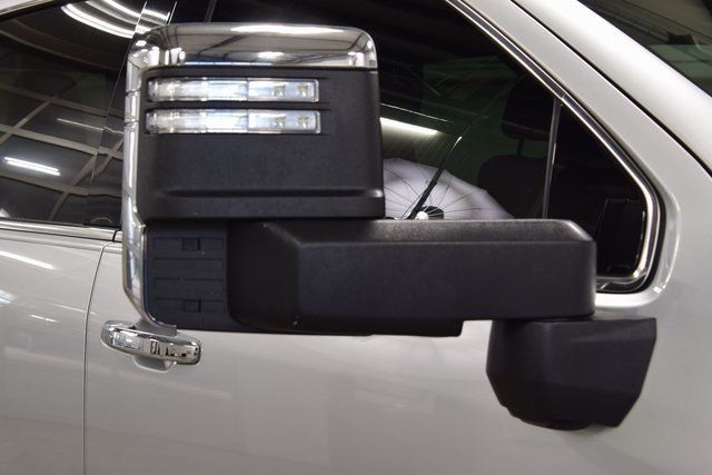 2022 GMC Sierra 3500HD Denali - 22945501 - 18