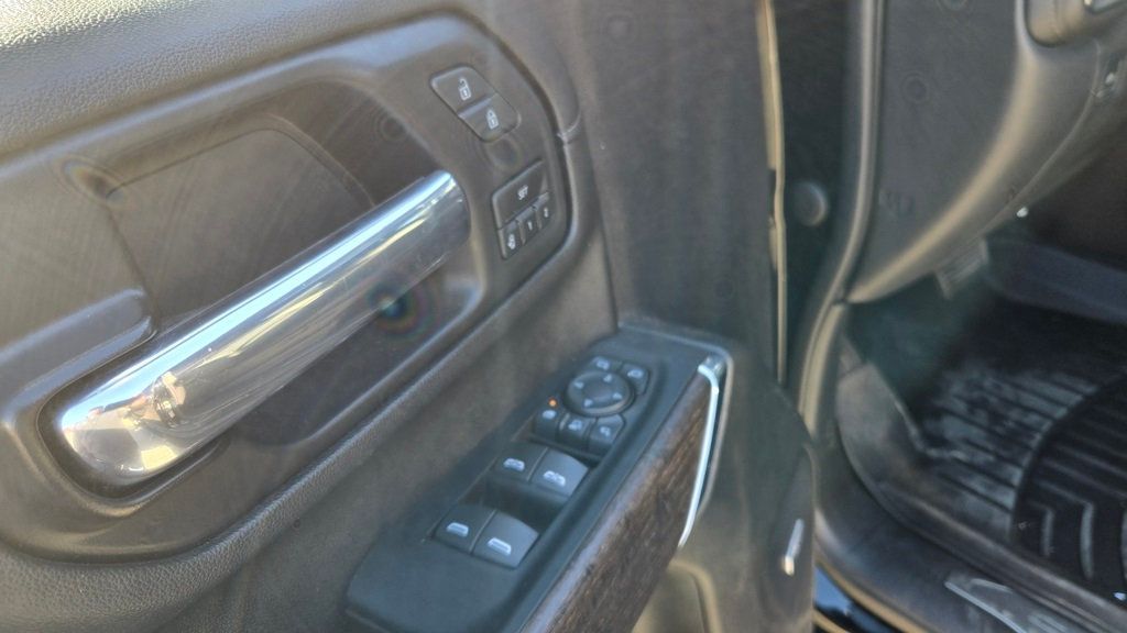 2022 GMC Sierra 3500HD Denali - 22955159 - 14