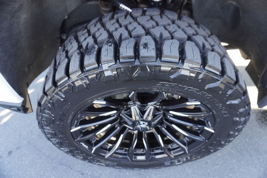 2022 GMC Sierra 3500HD DENALI HD - 22974539 - 17