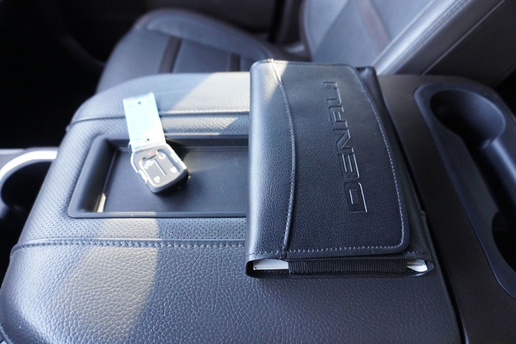 2022 GMC Sierra 3500HD DENALI HD - 22974539 - 49