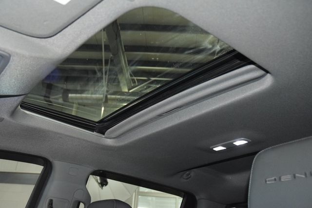 2022 GMC Sierra 3500HD Denali Ultimate Z71 Lifted - 22955159 - 46