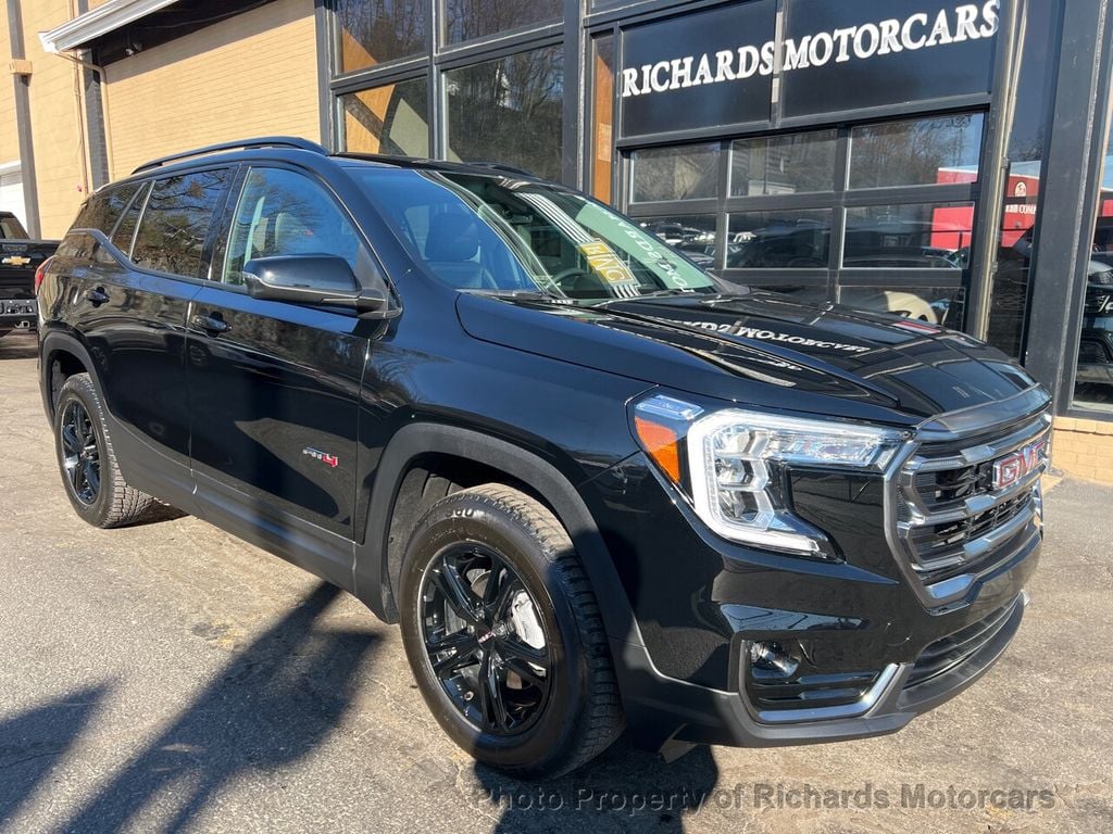 2022 GMC Terrain AWD 4dr AT4 - 21684531 - 0