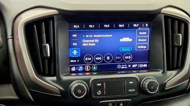 2022 GMC Terrain AWD 4dr AT4 with Infotainment Package II Pro Safety Plus Package - 22971205 - 16