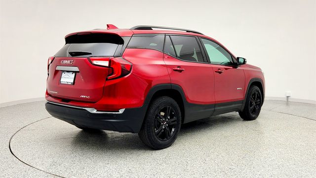 2022 GMC Terrain AWD 4dr AT4 with Infotainment Package II Pro Safety Plus Package - 22971205 - 4