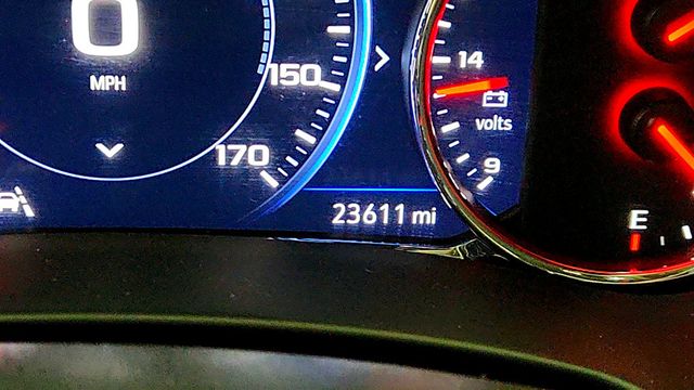 2022 GMC Terrain AWD 4dr Denali w/ SkyScape Power Sunroof & Molded Assist Steps - 22995718 - 15