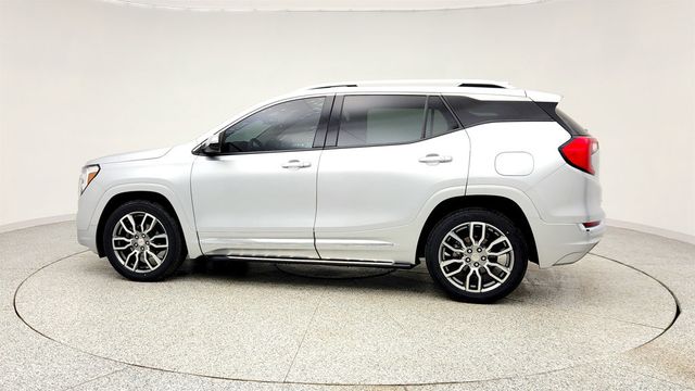 2022 GMC Terrain AWD 4dr Denali w/ SkyScape Power Sunroof & Molded Assist Steps - 22995718 - 7