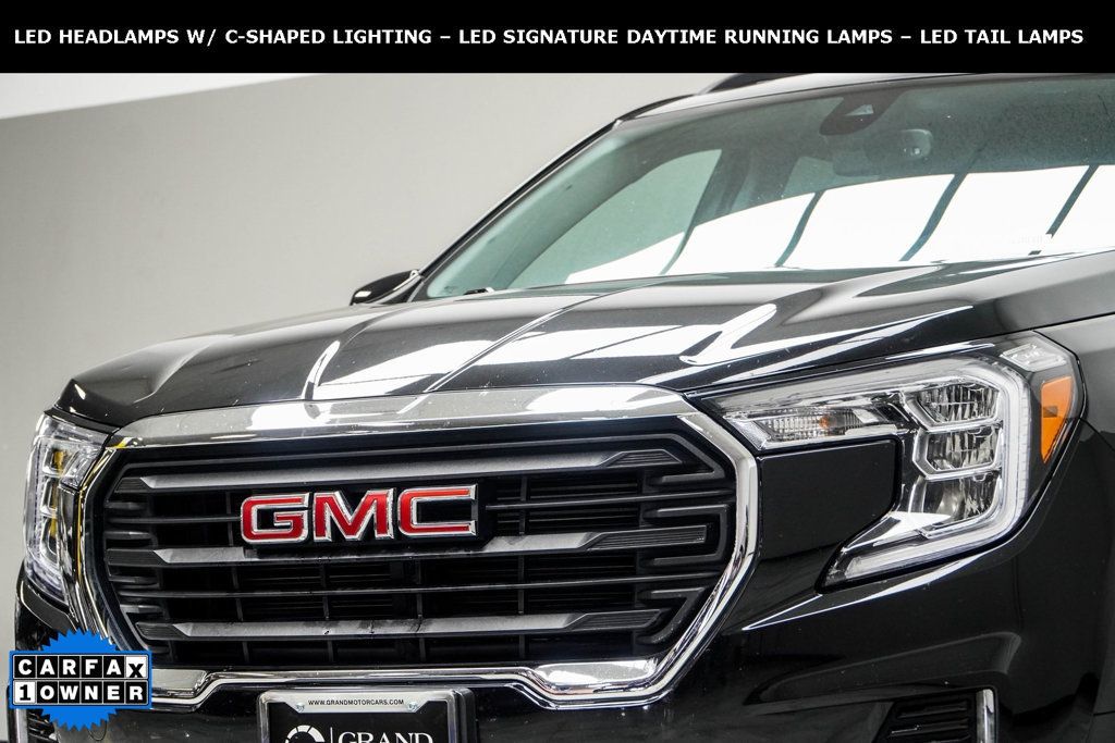 2022 Gmc Terrain SLE photo 2