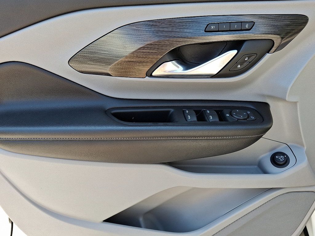 2022 Gmc Terrain SLT photo 13