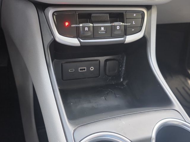 2022 GMC Terrain FWD 4dr SLE - 23069898 - 17