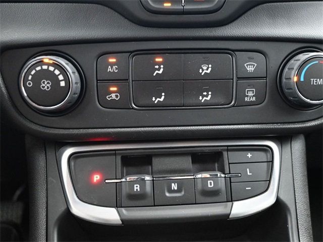 2022 Gmc Terrain SLE photo 19