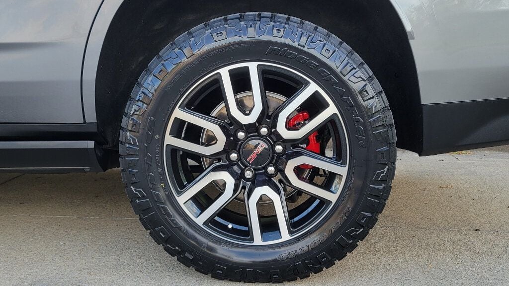2022 GMC Yukon 1 Owner BRAND NEW TIRES Loaded CLEAN 4x4 615-300-6004 - 22402878 - 49