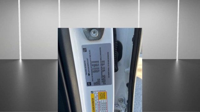 2022 GMC Yukon 2WD 4dr SLT - 23002617 - 18