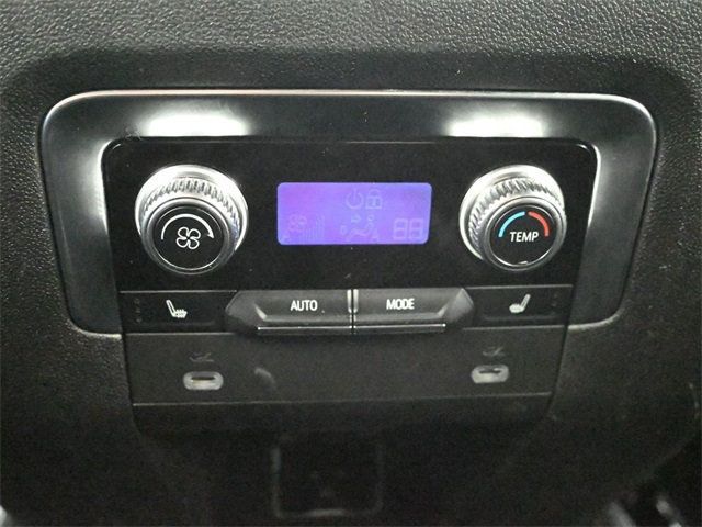 2022 GMC Yukon 4WD 4dr Denali - 22954193 - 13