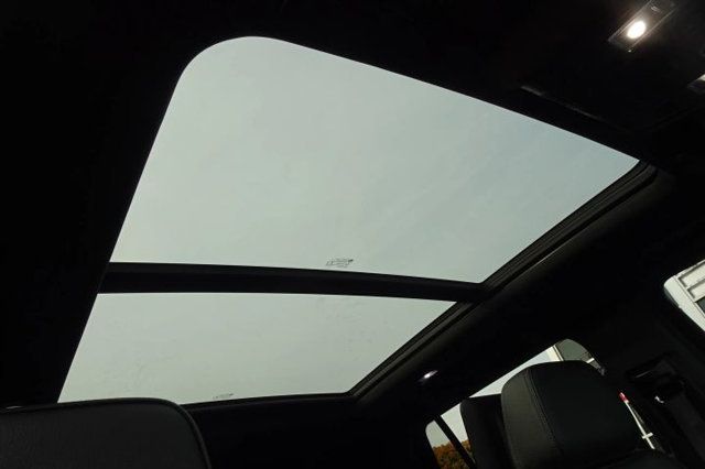 2022 GMC Yukon 4WD 4dr Denali - 22943191 - 15