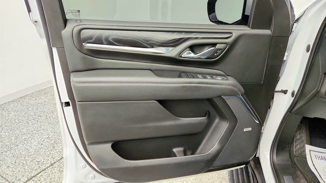 2022 GMC Yukon 4WD 4dr Denali w/ 22'' Wheels, Advanced Tech Pkg & Pano. Sunroof - 22999431 - 10