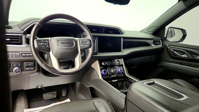 2022 GMC Yukon 4WD 4dr Denali w/ 22'' Wheels, Advanced Tech Pkg & Pano. Sunroof - 22999431 - 12