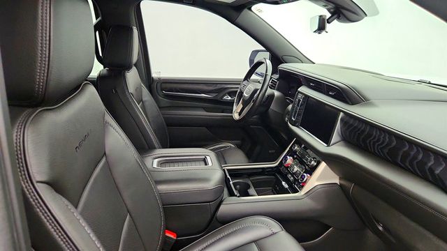 2022 GMC Yukon 4WD 4dr Denali w/ 22'' Wheels, Advanced Tech Pkg & Pano. Sunroof - 22999431 - 24