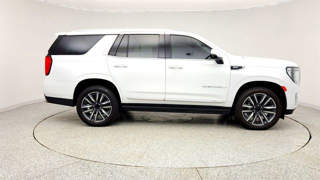 2022 GMC Yukon 4WD 4dr Denali w/ 22'' Wheels, Advanced Tech Pkg & Pano. Sunroof - 22999431 - 3