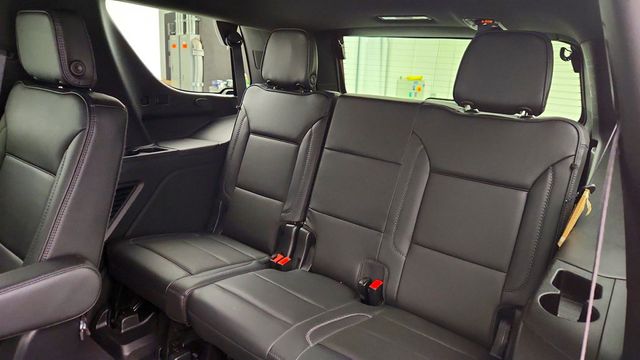 2022 GMC Yukon 4WD 4dr Denali with Advanced Technology Package - 22999431 - 21